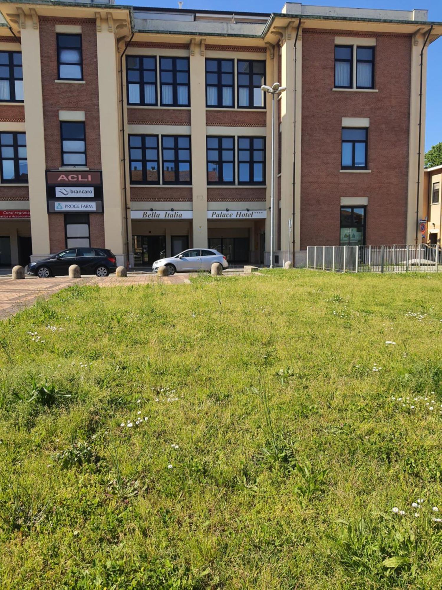 Bella Italia Palace Hotel Novara Exterior foto