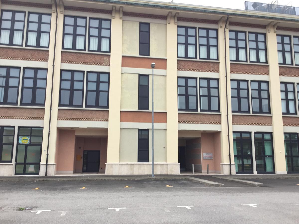 Bella Italia Palace Hotel Novara Exterior foto